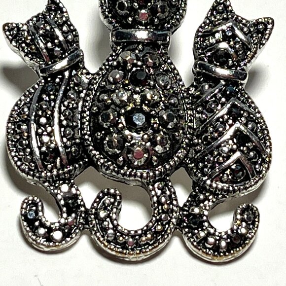 Vintage Three Cats Kittens Marcasite Lapel Pin Brooch - Picture 6 of 7